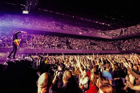 Een avond vol magie met international ster Innayat! Sensatie en glamour in de Ziggo Dome